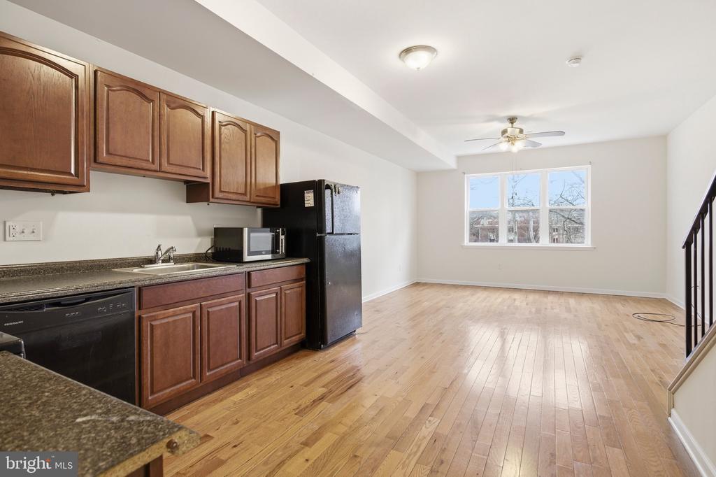 1218 S 45th St in Philadelphia, PA - Foto de edificio