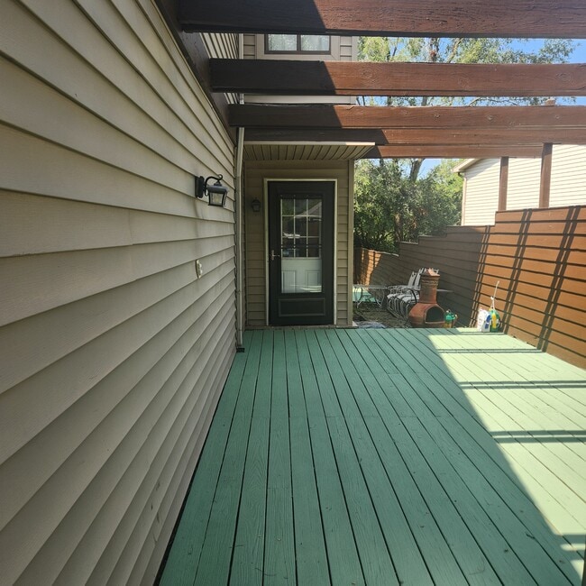 property at 45 Highpoint Dr