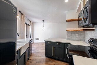 3288 Via Marin in San Diego, CA - Building Photo - Building Photo