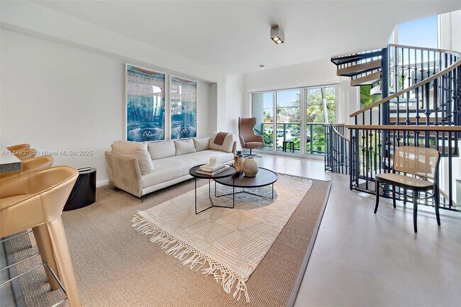 property at 1500 Bay Rd