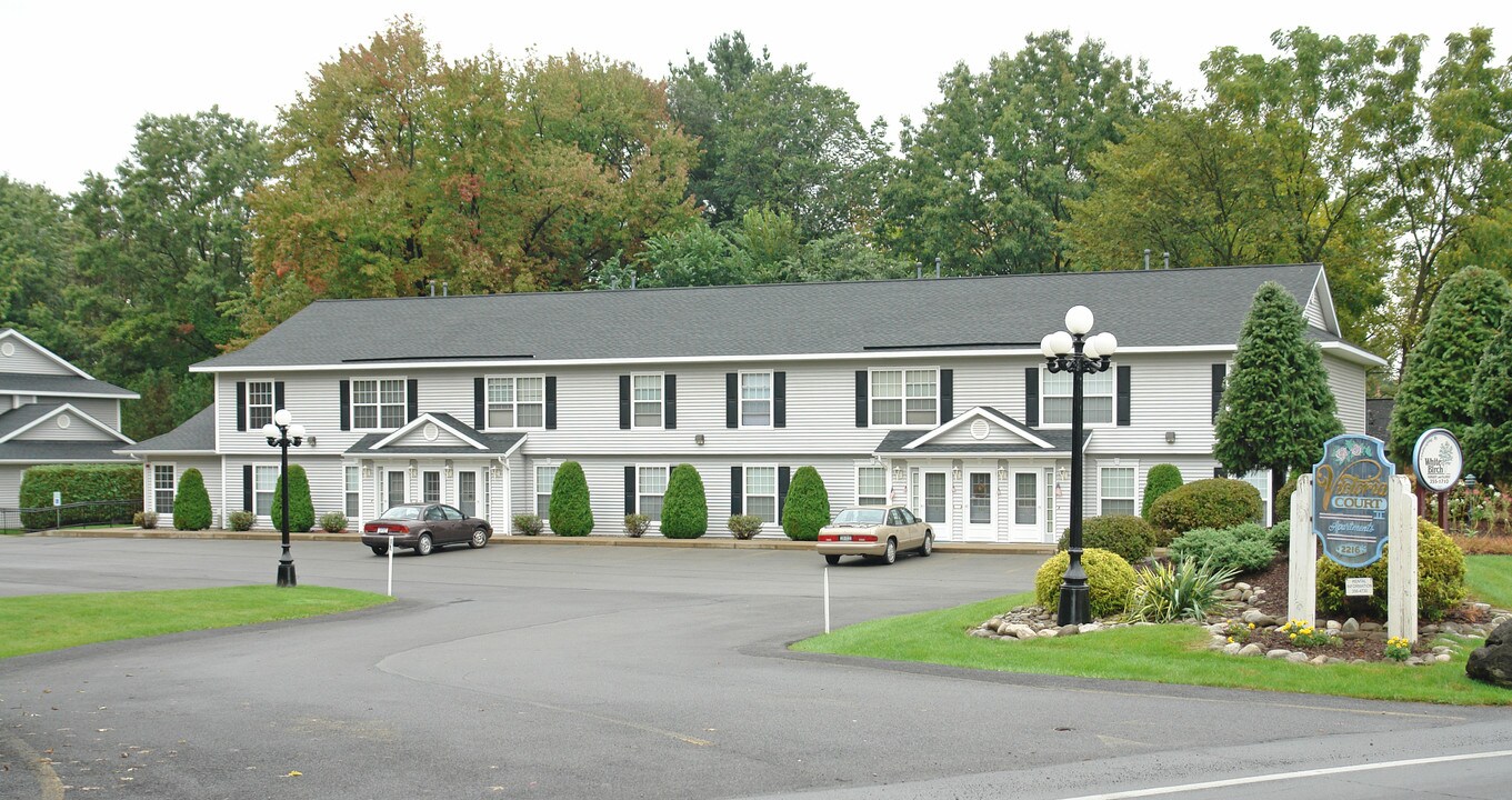 2216 Curry Rd in Schenectady, NY - Building Photo