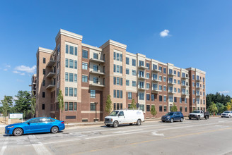 Cedar Brook Senior Living Rochester in Rochester, MI - Foto de edificio - Building Photo