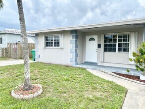 29 SE 11th St in Dania Beach, FL - Foto de edificio - Building Photo