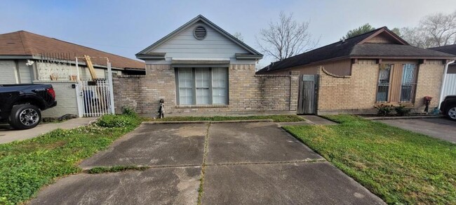 property at 1523 Longley St