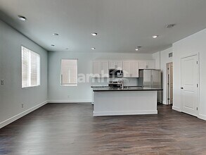 8927 Tiger Tooth Ave in Las Vegas, NV - Building Photo - Building Photo