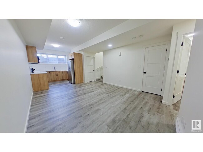 5715 Hawthorn Common SW in Edmonton, AB - Building Photo - Building Photo