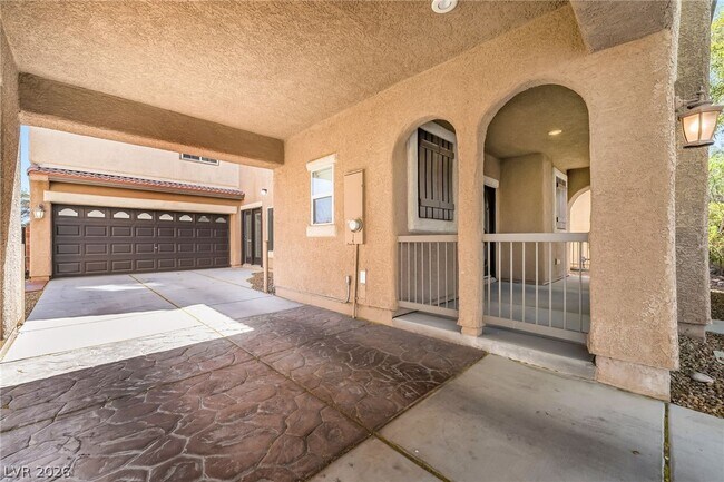 9372 Glendora Valley St in Las Vegas, NV - Building Photo - Building Photo