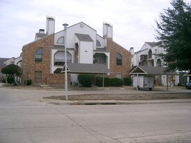 Westpoint Condominiums in Garland, TX - Building Photo