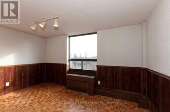 50 Mississauga Vly Blvd in Mississauga, ON - Building Photo - Building Photo