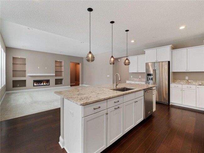 16720 56th Pl N in Plymouth, MN - Building Photo - Building Photo