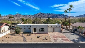 12175 S Ironwood Dr in Yuma, AZ - Building Photo