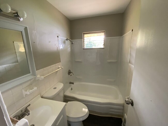 10648 Spring Garden Dr in St. Louis, MO - Building Photo - Building Photo