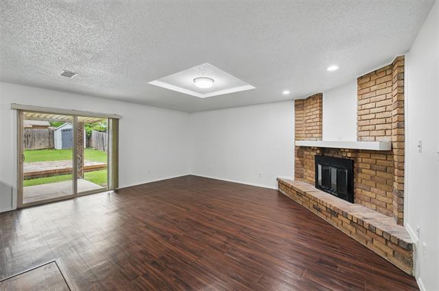 6904 Sandstone Ct in Fort Worth, TX - Building Photo - Building Photo