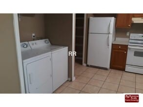 1231 SE 8th Terrace in Cape Coral, FL - Building Photo - Building Photo