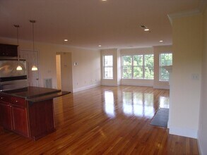 50 B St in Boston, MA - Building Photo - Building Photo