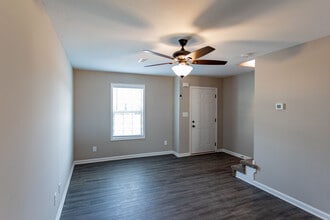 Peachers Point in Clarksville, TN - Foto de edificio - Interior Photo