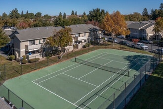 Dry Creek in Paso Robles, CA - Building Photo - Building Photo