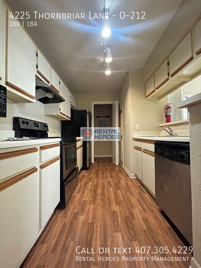 4225 Thornbriar Ln in Orlando, FL - Building Photo - Building Photo