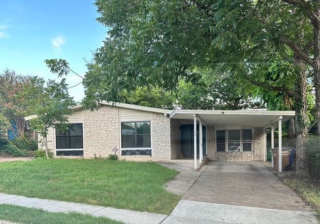 property at 2306 Del Curto Rd