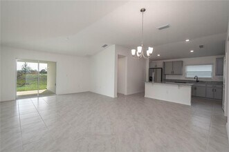 622 Meadows Edge Pl in Lake Wales, FL - Building Photo - Building Photo