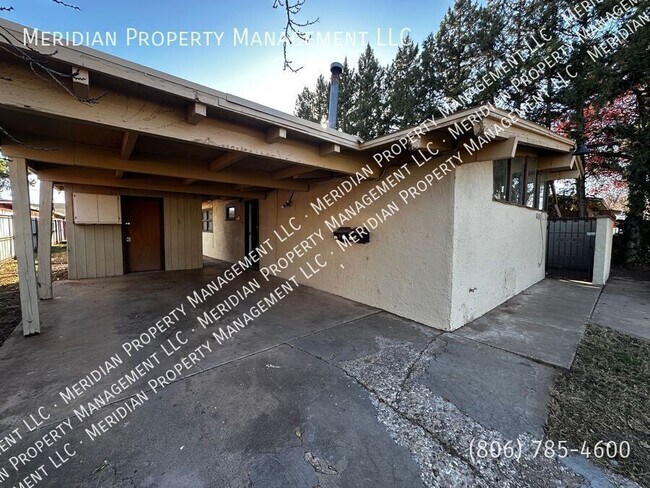 2003 32nd St in Lubbock, TX - Building Photo - Building Photo