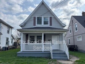209 N Grimes St in Middletown, OH - Building Photo