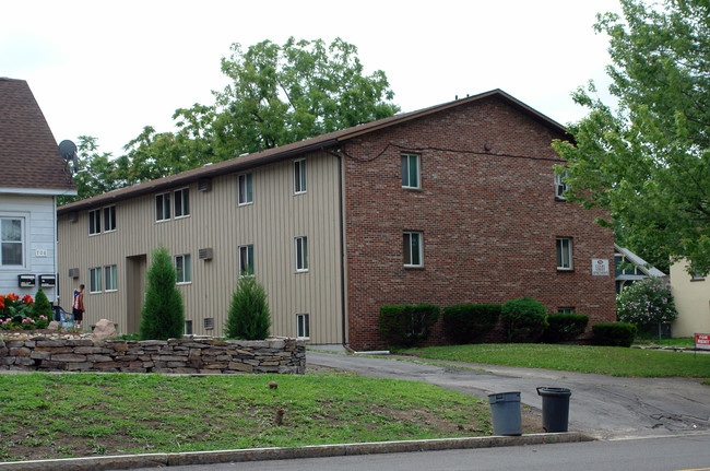 706 Court St in Syracuse, NY - Building Photo - Building Photo