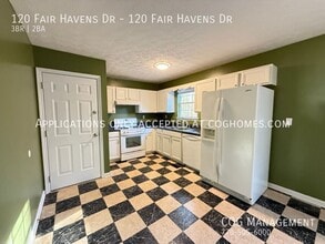 120 Fair Havens Dr in Hiram, GA - Foto de edificio - Building Photo