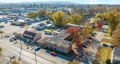 1908 Crums Ln in Louisville, KY - Building Photo - Building Photo