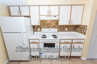2212 Grand Cayman Ct in Kissimmee, FL - Building Photo - Building Photo