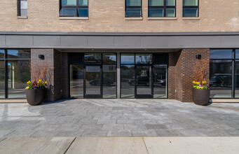 Everett St. Apartments in Allston, MA - Building Photo - Building Photo