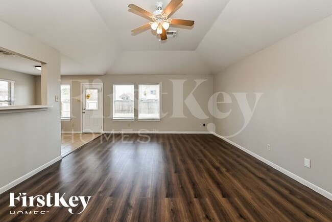 8222 Sanford St in Baytown, TX - Building Photo - Building Photo