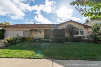1028 Tulipan Dr in San Jose, CA - Building Photo - Building Photo