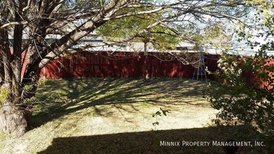 2613 16th Ave in Canyon, TX - Building Photo - Building Photo