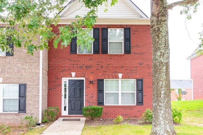 7712 Autry Cir