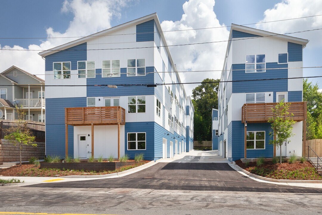 402 McDonough Blvd SE in Atlanta, GA - Building Photo