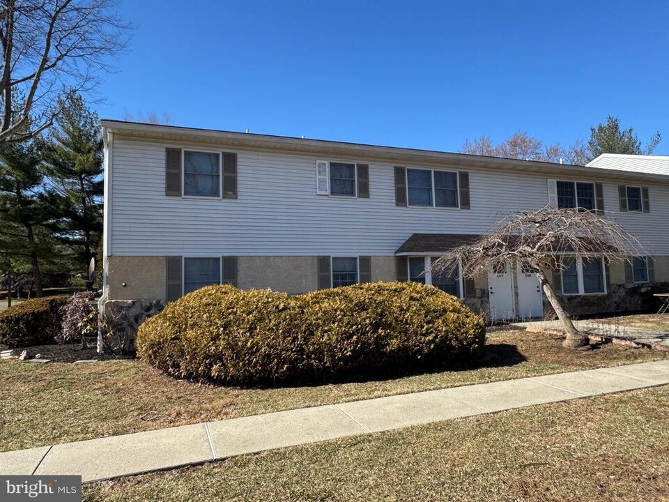 2110-2 Whitpain Hills in Blue Bell, PA - Building Photo