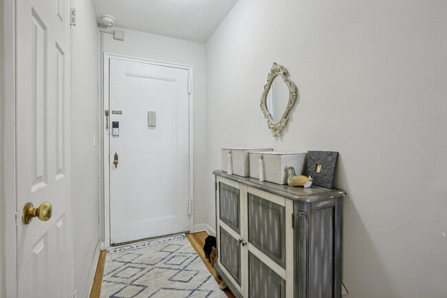 8600 JFK Blvd E in North Bergen, NJ - Building Photo - Building Photo