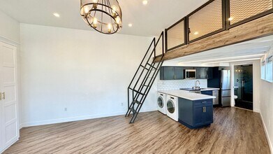 6029 Market St in Oakland, CA - Building Photo - Building Photo