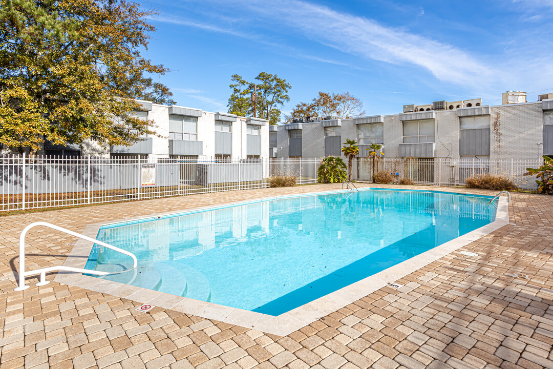 Forestwood Apartments in Slidell, LA - Building Photo