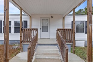 141 Williams Rd in Jacksonville, NC - Building Photo - Building Photo