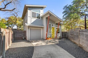 402 El Paso St in Austin, TX - Building Photo