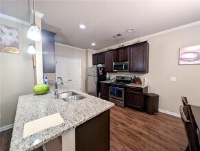 173 August W Way in Lawrenceville, GA - Building Photo - Building Photo