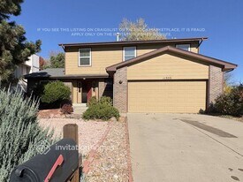 11333 E Warren Ave in Aurora, CO - Building Photo