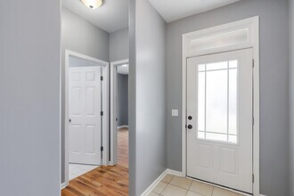 46 Isle Of Palms W in Bluffton, SC - Foto de edificio - Building Photo