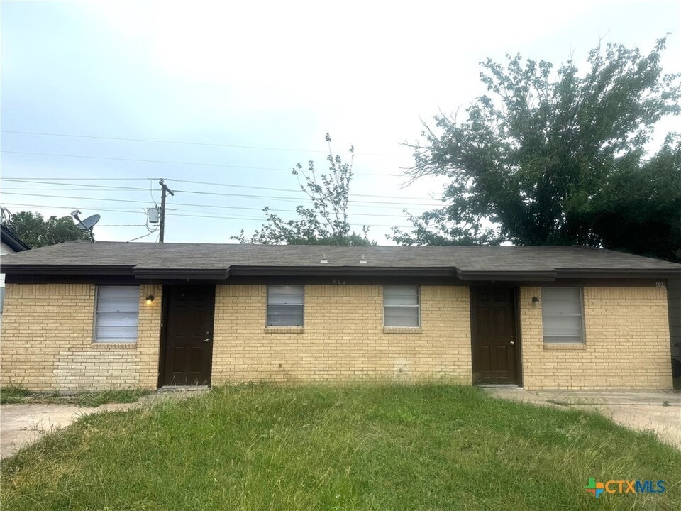 604 Sunset Ln in Copperas Cove, TX - Foto de edificio
