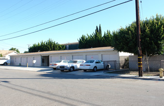 13120 Nelson St in Garden Grove, CA - Building Photo - Building Photo