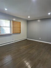 56 Easton Ave in North Babylon, NY - Building Photo - Building Photo