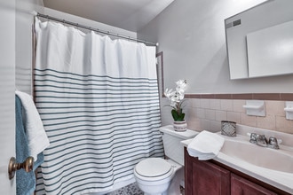 Misty Pines Apartments in Ashland, VA - Building Photo - Building Photo