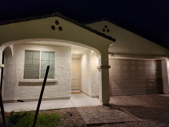 property at 8948 W Colter St